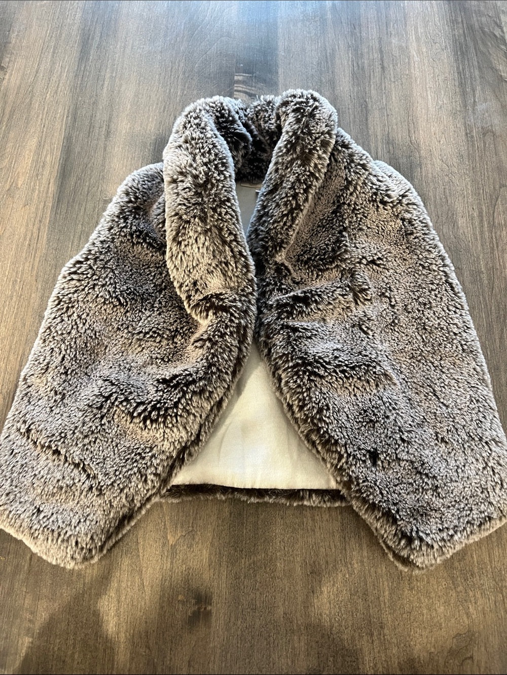 Miniclasix Plush Faux Fur Baby Vest 12M